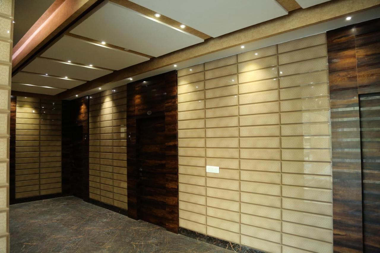 Shree Anand Dham Hotel Vrindāvan Exterior foto